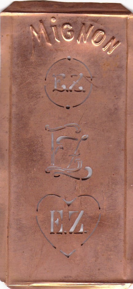 EZ - Hübsche alte Kupfer Schablone mit 3 Monogramm-Ausführungen