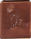 FD - Hübsche, verspielte Monogramm Schablone Blumenumrandung