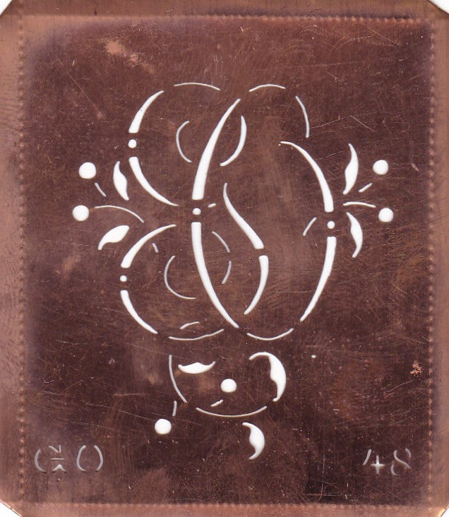 GO - Alte Schablone aus Kupferblech mit klassischem verschlungenem Monogramm 