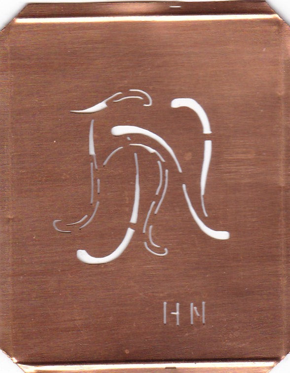 HN - 90 Jahre alte Stickschablone für hübsche Handarbeits Monogramme