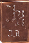JA - Interessante alte Kupfer-Schablone zum Sticken von Monogrammen