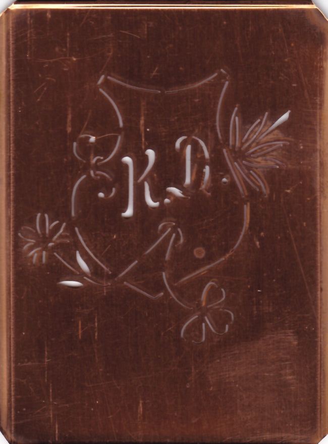 KD - Seltene Stickvorlage - Uralte Wäscheschablone mit Wappen - Medaillon
