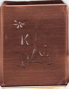 KG - Hübsche, verspielte Monogramm Schablone Blumenumrandung