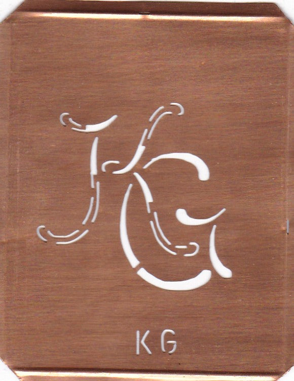 KG - 90 Jahre alte Stickschablone für hübsche Handarbeits Monogramme