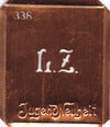 LZ - Kleine Monogramm Schablone zum Besticken von Herrenhemden