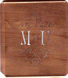 MU - Besonders hübsche alte Monogrammschablone