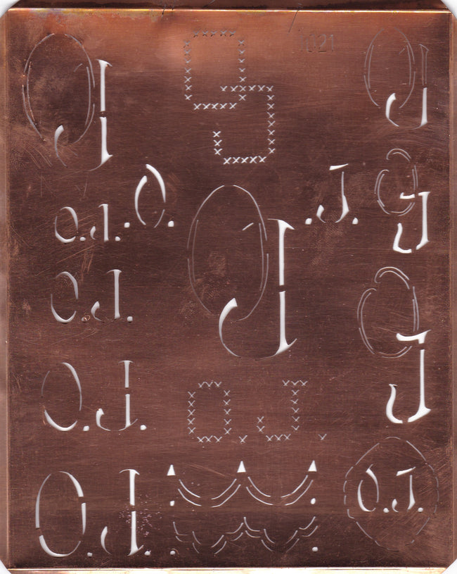 OJ - Große attraktive Kupferschablone mit vielen Monogrammen