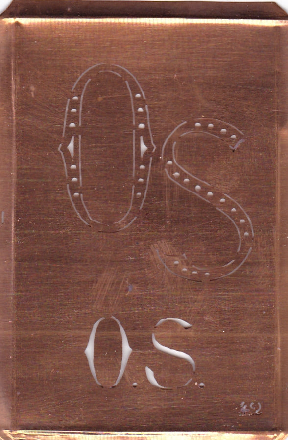 OS - Interessante alte Kupfer-Schablone zum Sticken von Monogrammen