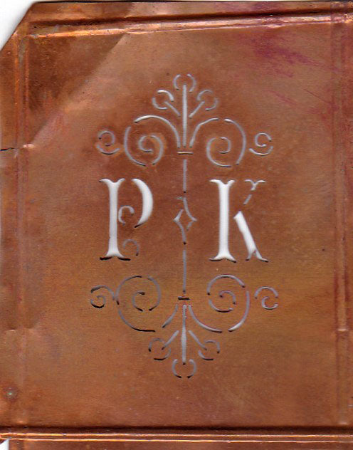 PK - Besonders hübsche alte Monogrammschablone