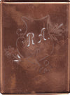 RA - Seltene Stickvorlage - Uralte Wäscheschablone mit Wappen - Medaillon