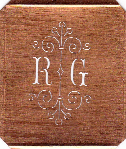 RG - Besonders hübsche alte Monogrammschablone