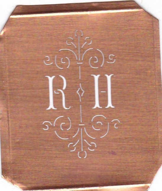 RH - Besonders hübsche alte Monogrammschablone