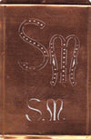 SM - Interessante alte Kupfer-Schablone zum Sticken von Monogrammen