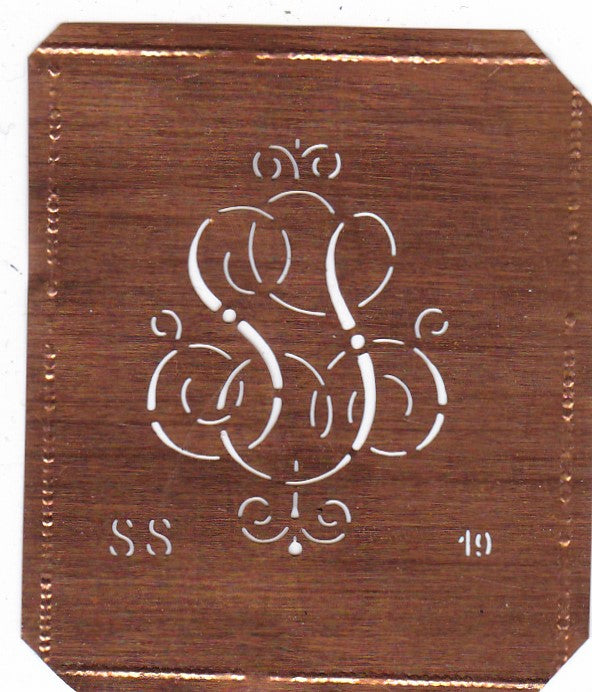 SS - Alte verschlungene zarte Stickschablone