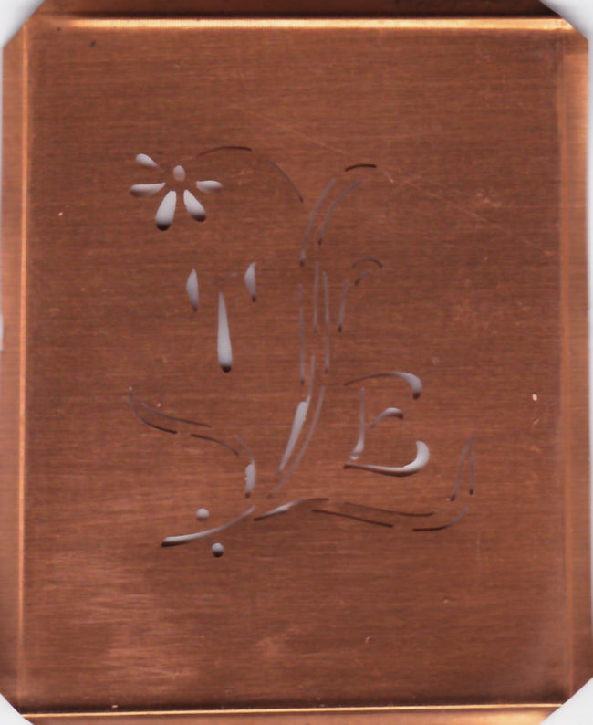 TE - Hübsche, verspielte Monogramm Schablone Blumenumrandung