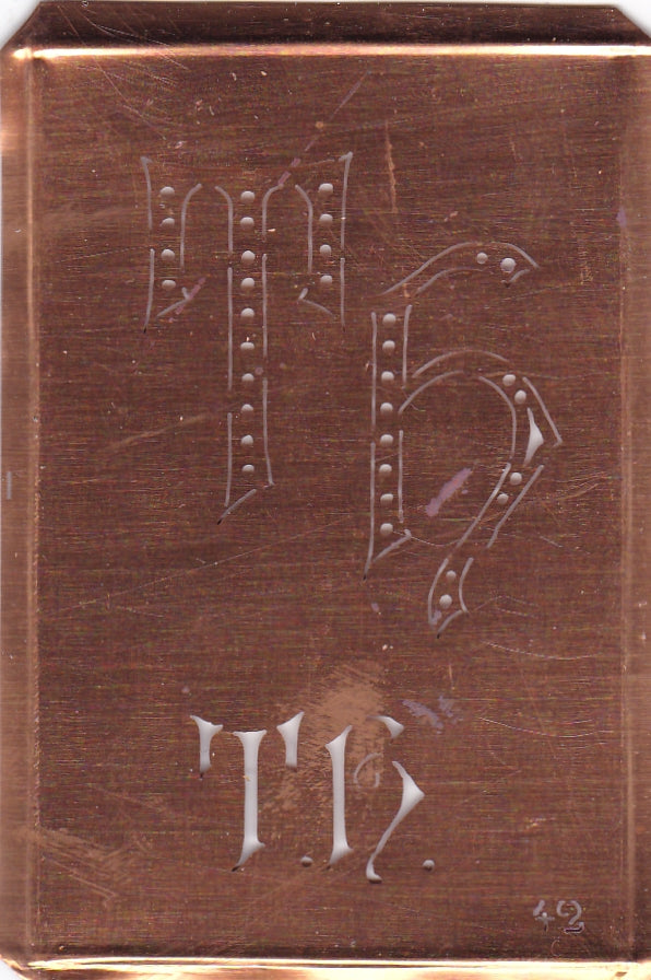 TH - Interessante alte Kupfer-Schablone zum Sticken von Monogrammen