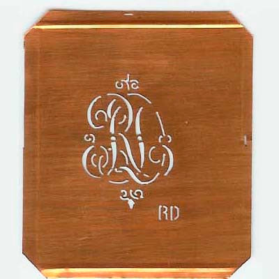 RD - Kupferschablone mit kleinem verschlungenem Monogramm