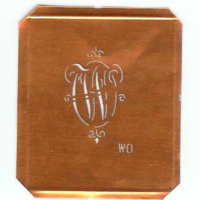 WO - Kupferschablone mit kleinem verschlungenem Monogramm
